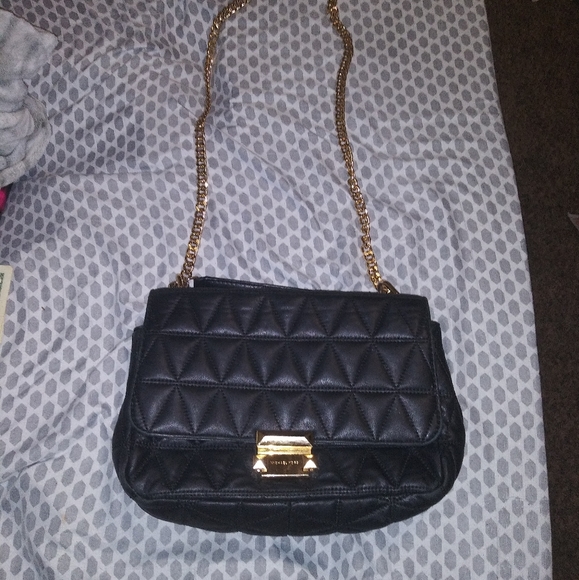 Michael Kors Handbags - Michael kors purse